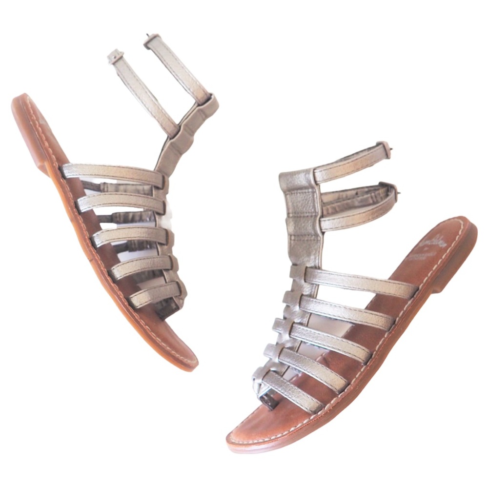 American Eagle Outfitters Silver Metallic Gladiator Sandals